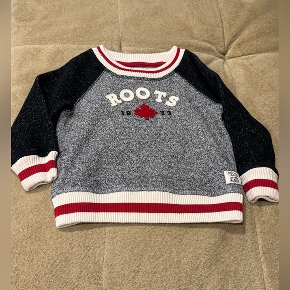 Roots Comfy Sweater - Picture 1 of 10